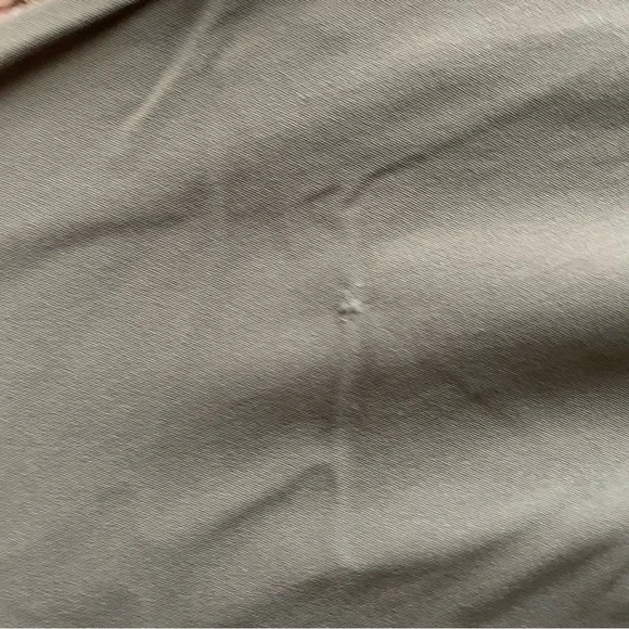 Athleta Sage Green Short Sleeve Top - Picture 5 of 5